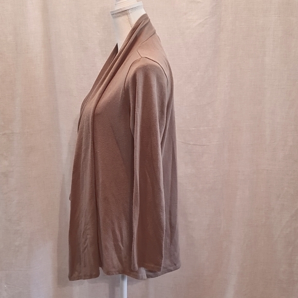 Brown cardian, prob Sz XL, GUC, comfortable, goes with jeans/skirt/dress - Picture 2 of 4